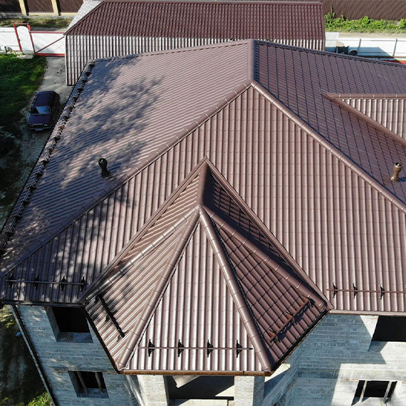 Монтаж сложной крыши и кровли в Ладушкине и Калининградской области